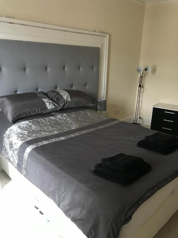 Sandy Pad'S Apartments Ριλ Εξωτερικό φωτογραφία